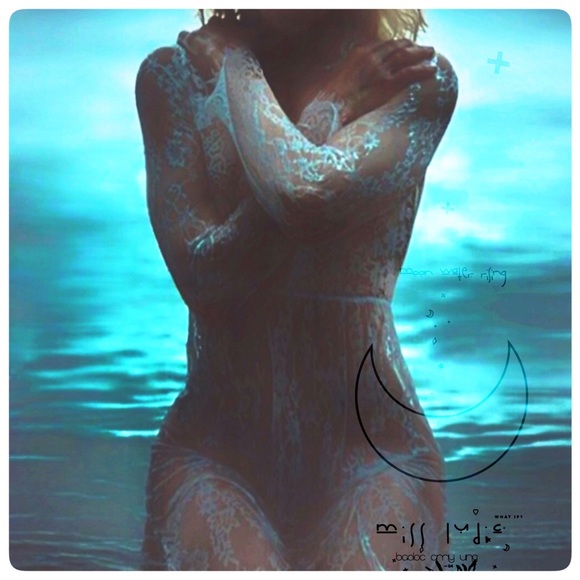 ༟༟ Traveling — ⁺ ! 🌙 SOMEWHERE ♡ - Picture 2 of 7